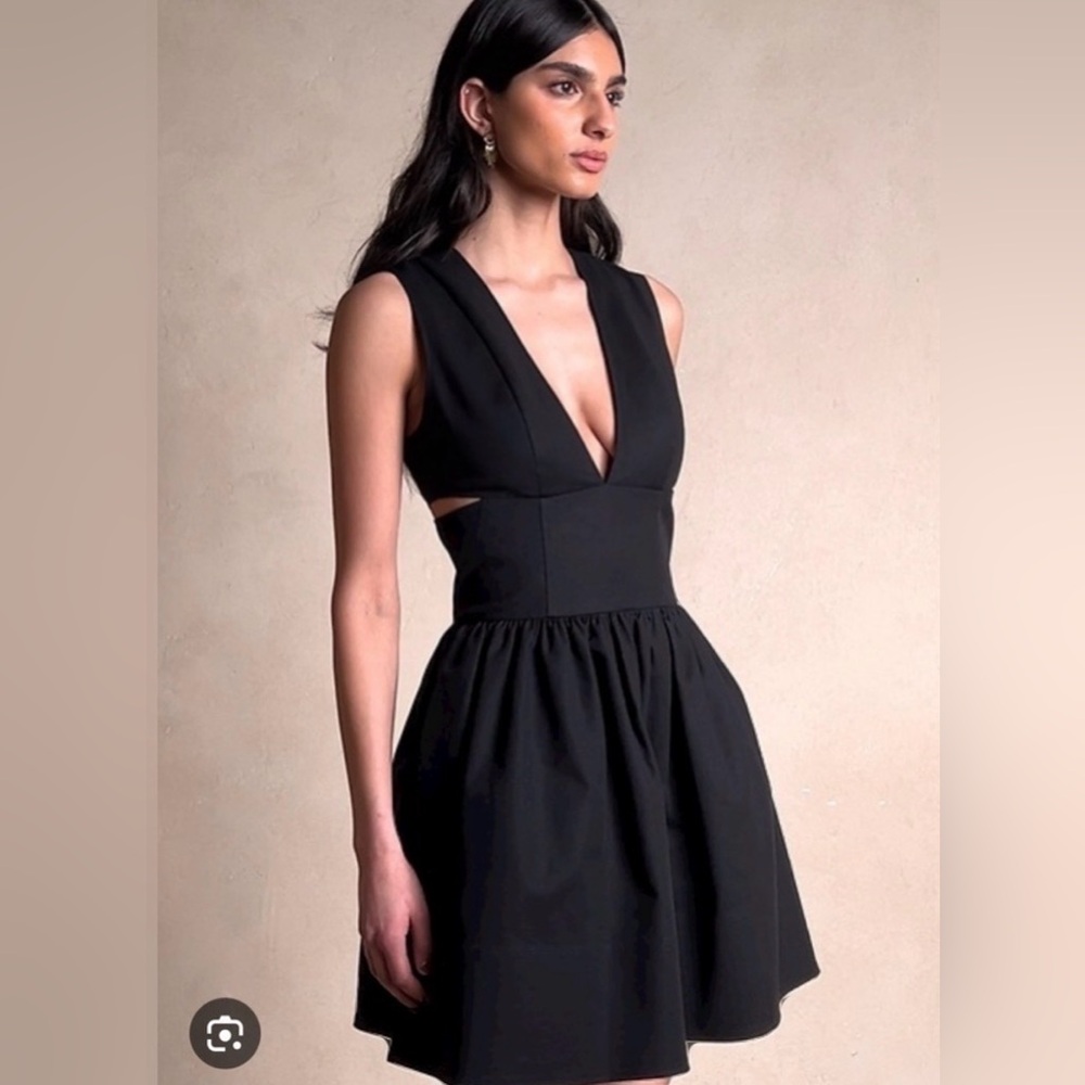 Banana Republic ANISA CUT-OUT MINI DRESS
